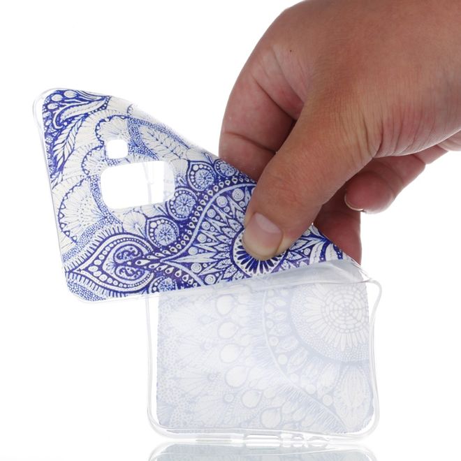 Samsung Galaxy A8+ (2018) Hülle - Cover aus flexiblem TPU Plastik - blaues Blumenmuster