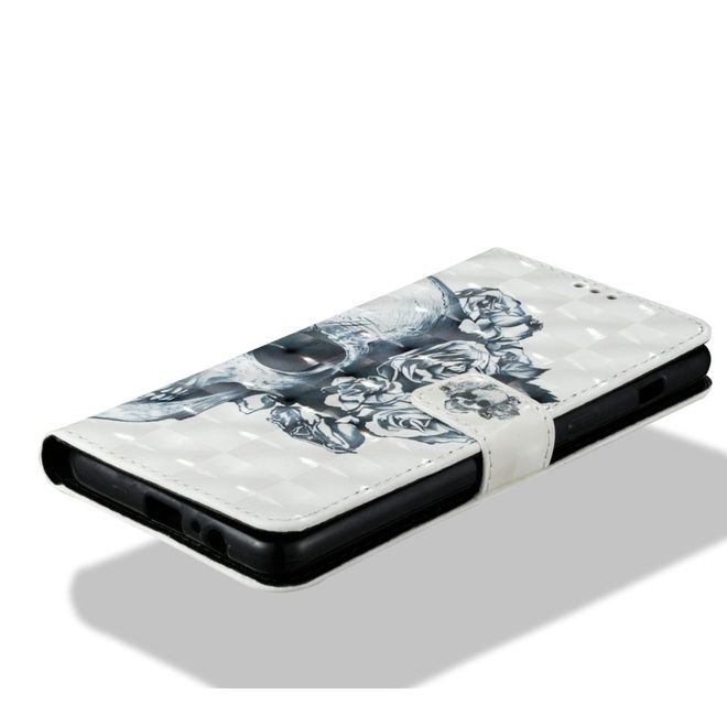 Samsung Galaxy A8+ (2018) Handyhülle - Case aus Leder - mit 3D Effekt - Totenkopf und Blumen