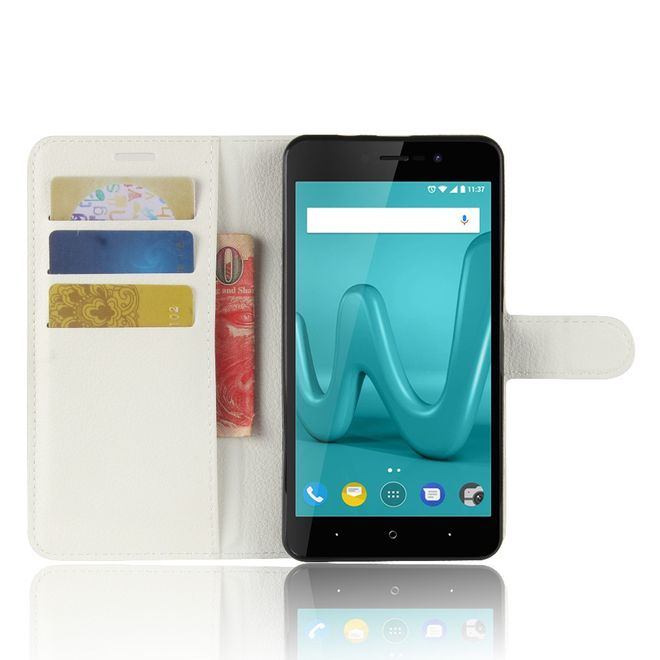 Wiko Lenny 4 Plus Handyhülle - Case aus Leder - mit Magnetverschluss und Litchitextur - weiss