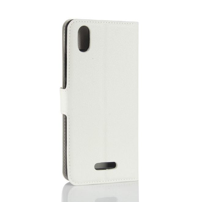 Wiko Lenny 4 Plus Handyhülle - Case aus Leder - mit Magnetverschluss und Litchitextur - weiss