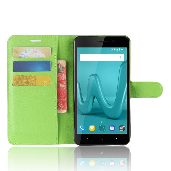Wiko Lenny 4 Plus Handyhülle - Case aus Leder - mit Magnetverschluss und Litchitextur - grün