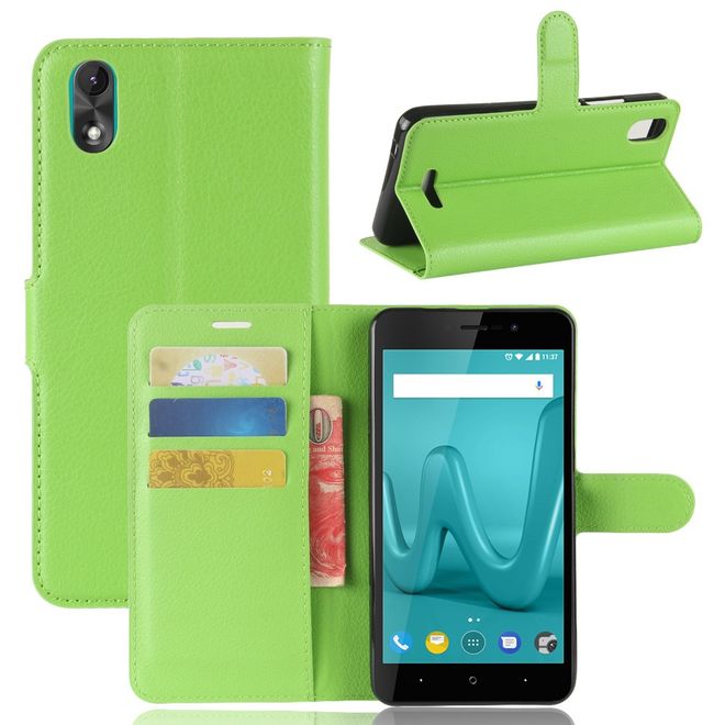Wiko Lenny 4 Plus Handyhülle - Case aus Leder - mit Magnetverschluss und Litchitextur - grün