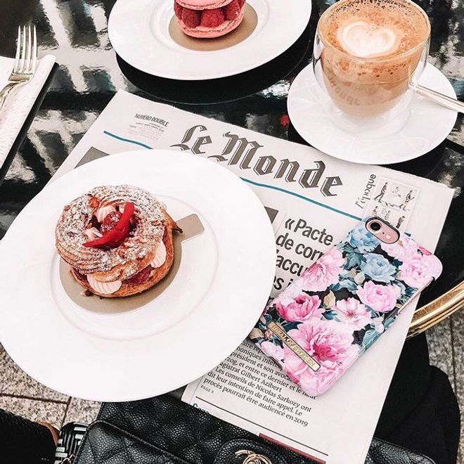 iDeal of Sweden - iPhone SE (2022) / SE (2020) / 8 / 7 Hülle - Printed Case - Peony Garden