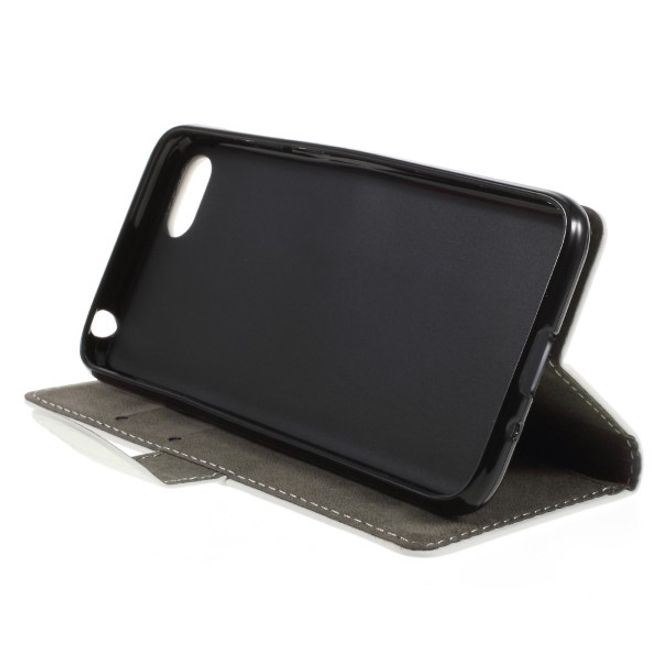 Huawei Honor 7S / Y5 (2018) Handy Hülle - Classic III Leder Bookcover Series - weiss