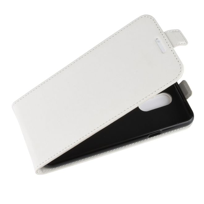 LG Q7 / Q7+ Handy Hülle - Crazy Horse Flip Leder Series Case - weiss