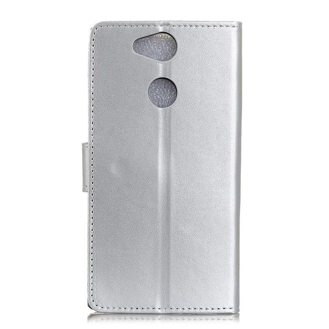 Sony Xperia XA2 Plus Handy Hülle - Classic II Leder Bookcover Series - silber