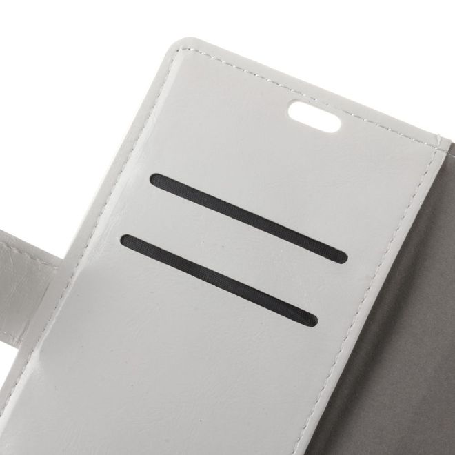 Étui pour LG G7 Fit - Collection Crazy Horse Leather Bookcover - Blanc
