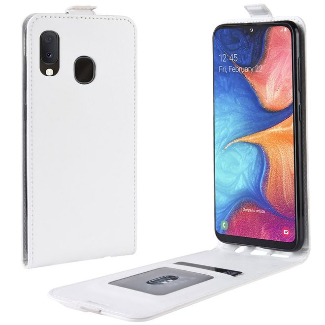 Samsung Galaxy A20e Handyhülle - Crazy Horse Leder Flipcase - vertikal - weiss