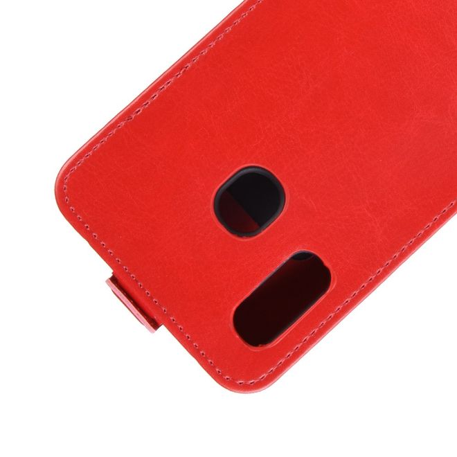 Samsung Galaxy A20e Handyhülle - Crazy Horse Leder Flipcase - vertikal - rot