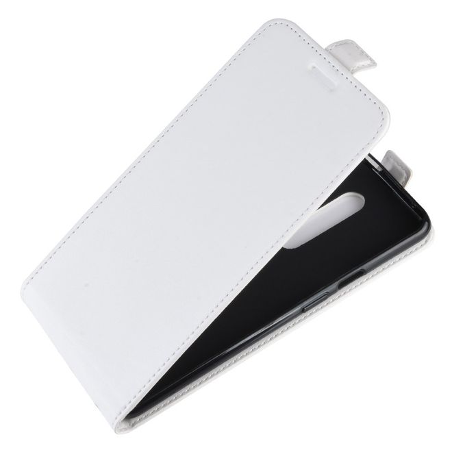 OnePlus 7 Pro Handyhülle - Crazy Horse Leder Flipcase - vertikal - weiss