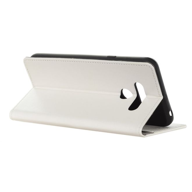 LG Q60 Handyhülle - Crazy Horse Leder Bookcover Series - weiss