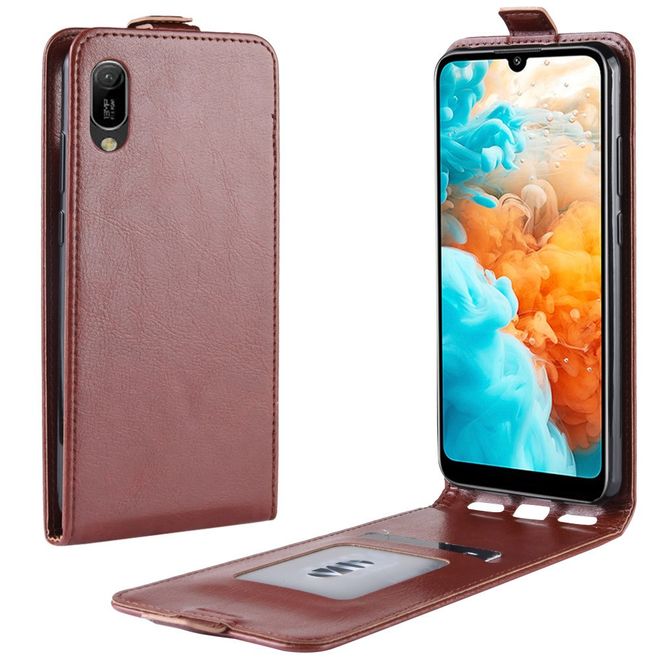 Huawei Y6 (2019) Handyhülle - Crazy Horse Leder Flipcase - vertikal - braun