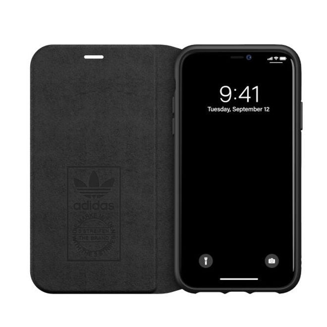 Adidas - iPhone 11 Hülle - PU Bookcover mit Logo und Streifen - weiss/schwarz