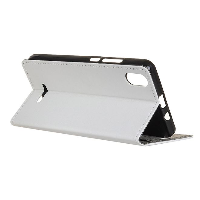 Wiko Y60 Handy Hülle - Classic III Leder Bookcover Series - weiss