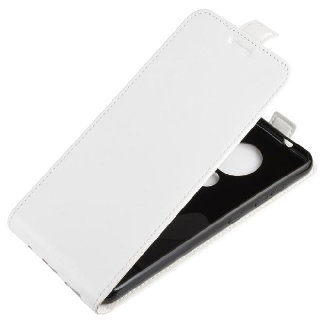 Nokia 6.2 / 7.2 Handyhülle - Crazy Horse Leder Flipcase - vertikal - weiss