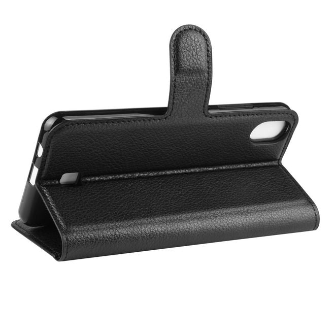 LG K20 (2019) Handy Hülle - Litchi Leder Bookcover Series - schwarz