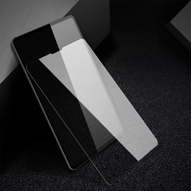 iPad Pro 11 (2022 / 2021 / 2020) Protective Glass Screen Protector - Tempered Glass - 0.3mm thick - transparent