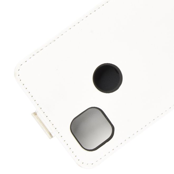 Google Pixel 4a Handyhülle - Crazy Horse Leder Flipcase - vertikal - weiss