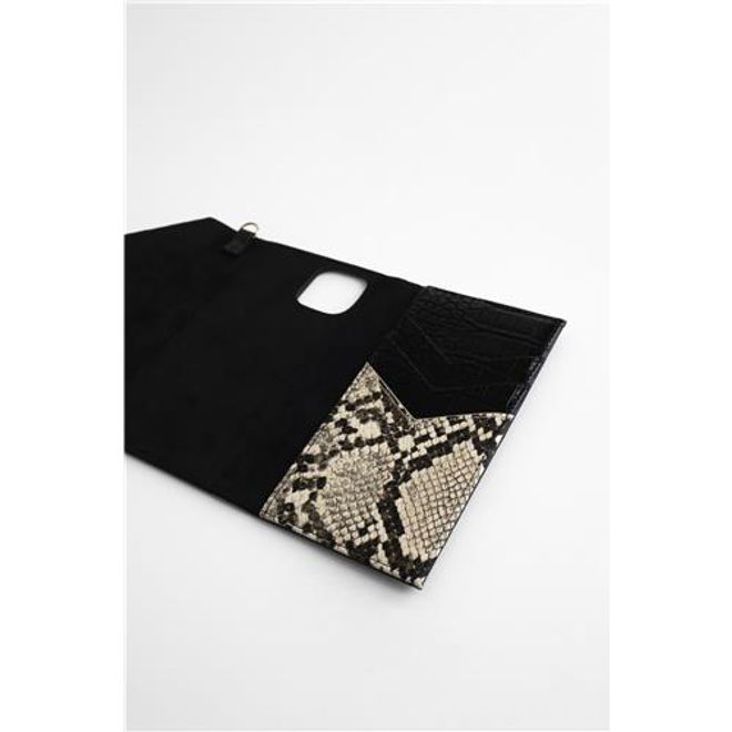 iDeal of Sweden - iPhone 12 mini Hülle - Designer Bookcover Midnight Python - mehrfarbig