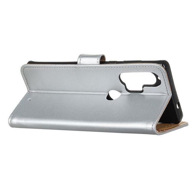 Motorola Edge Plus Handy Hülle - Classic II Leder Bookcover Series - silber