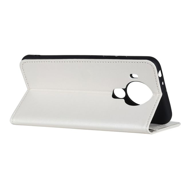 Nokia 5.4 Handyhülle - Crazy Horse Leder Bookcover Series - weiss