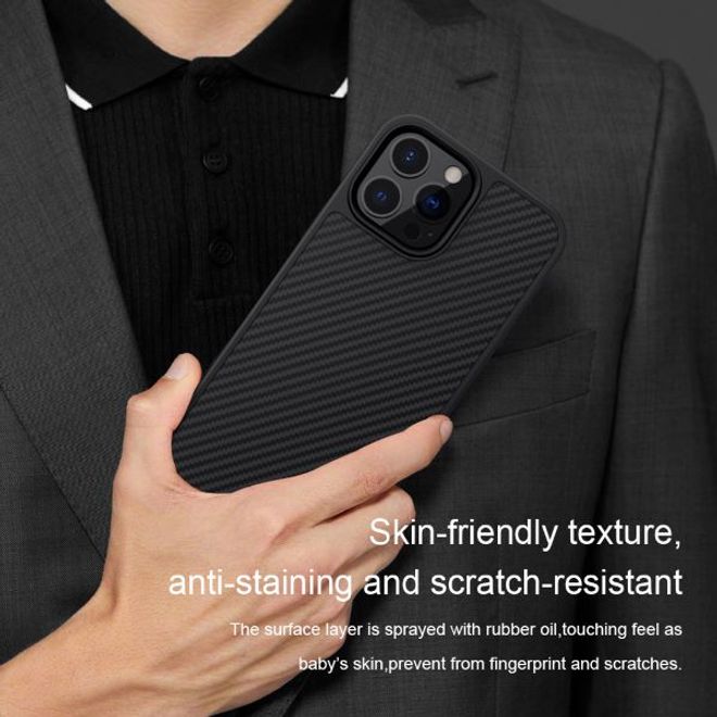 Nillkin - iPhone 13 Pro Max Handy Case - Hülle aus Plastik/Carbon - Synthetic Fiber Series - schwarz
