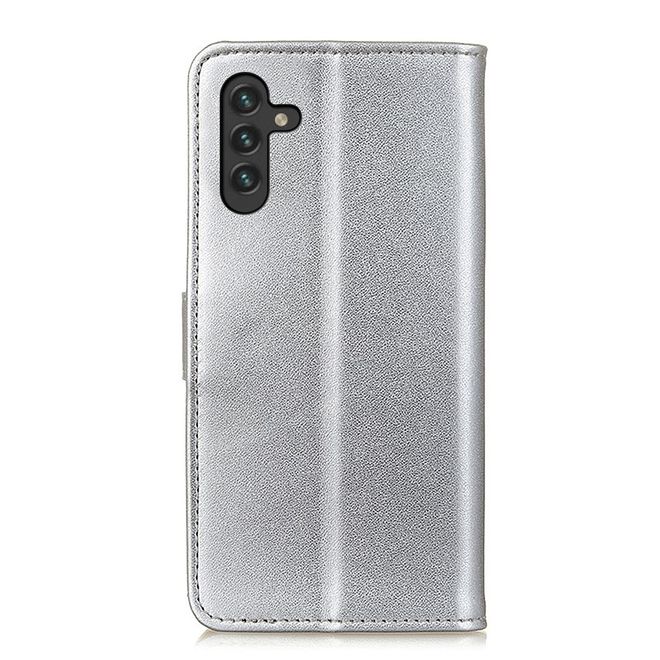 Samsung Galaxy A13 5G Handy Hülle - Classic II Leder Bookcover Series - silber