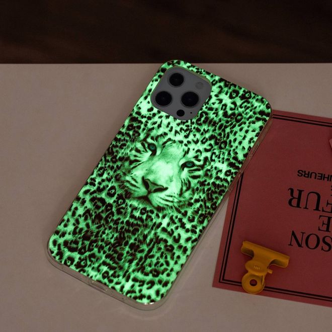 Coque pour iPhone 14 Pro Max - Coque lumineuse - Gamme Image Plastic - Motif léopard et tigre