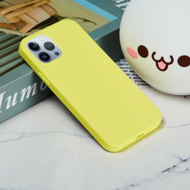 iPhone 15 Pro Max Phone Case - Softcase - Liquid Silicone Series - Yellow