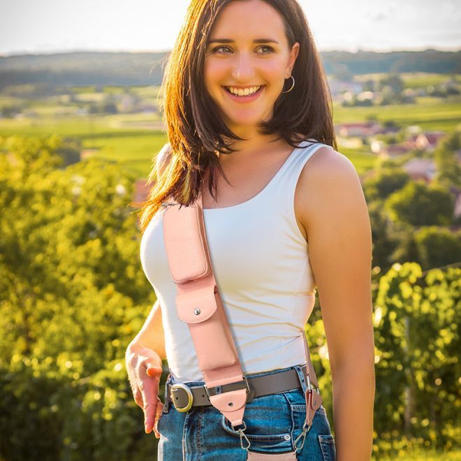 Samsung Galaxy S24 Ultra Echtleder Taschengurt mit 3 Fächern - inkl. Clear TPU Hülle zum Umhängen - altrosa