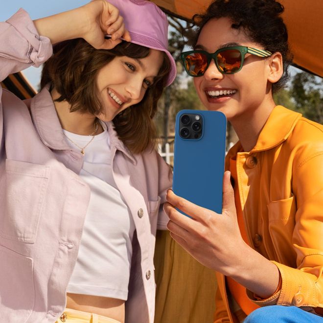 iPhone 16 Pro Handy Hülle - Softcase - Liquid Silicone Series - blau