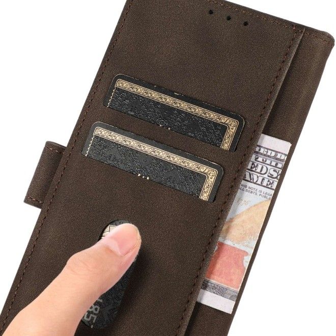 Étui pour iPhone 17e / 16e - Collection Classic II en cuir façon livre - Marron
