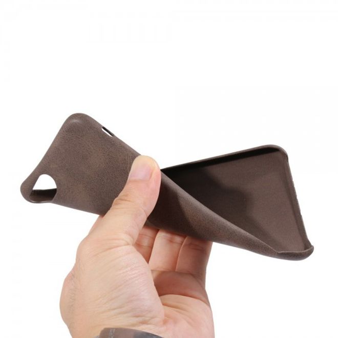 Vintage Case für iPhone 8 Plus / 7 Plus - Handyhülle aus Hartplastik und Leder - kaffeefarben