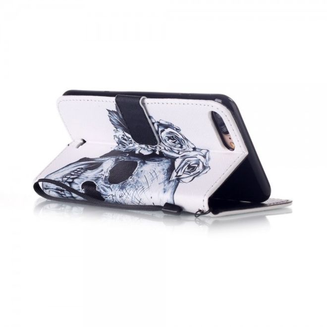 Cover für iPhone 8 Plus / 7 Plus - Handyhülle aus Leder - Totenkopf und Rosen