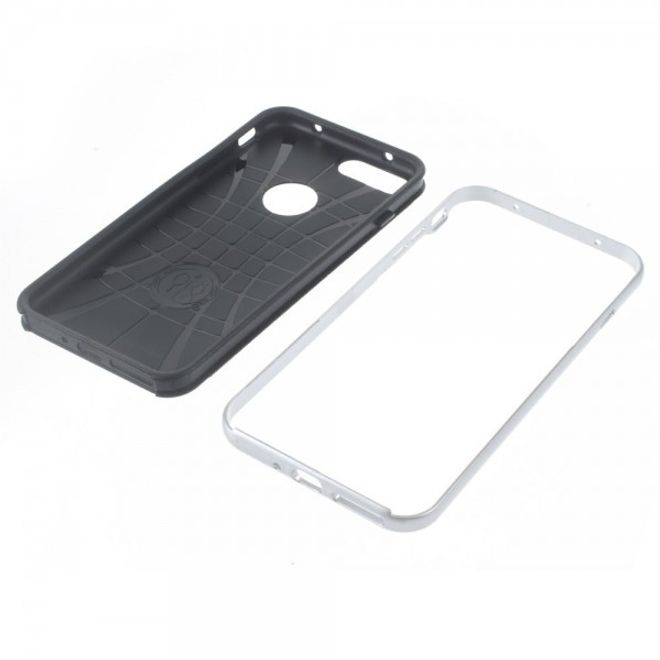 iPhone 8 Plus / 7 Plus Hülle - Case aus elastischem und hartem Plastik - Dreieckmuster - silber