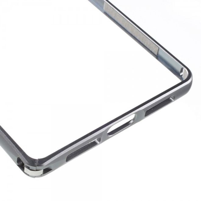 Huawei Mate 8 Metall Bumper Case mit kleinem Buckel - grau