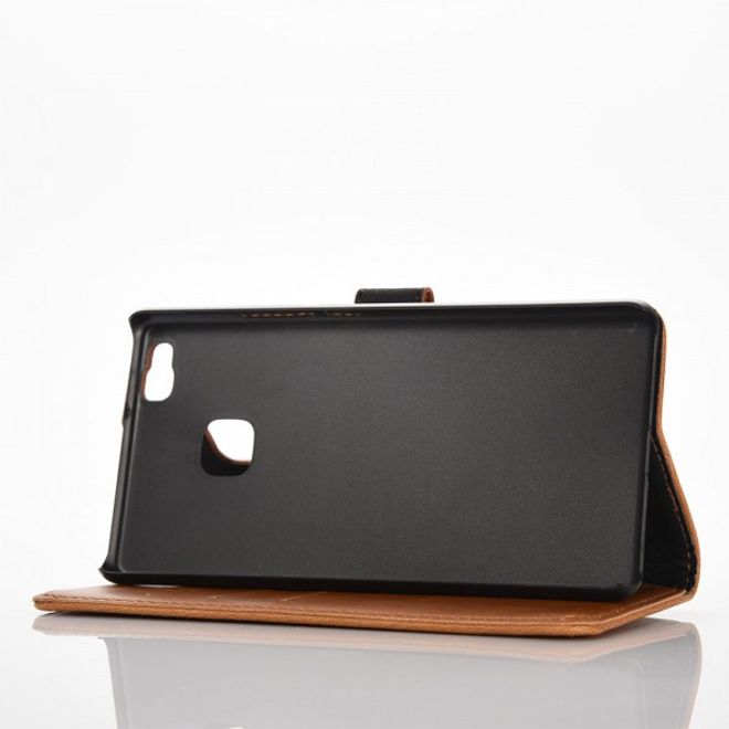 Huawei P9 Lite Modische Leder Case Hülle im Retrolook mit Kreditkartenslots - braun