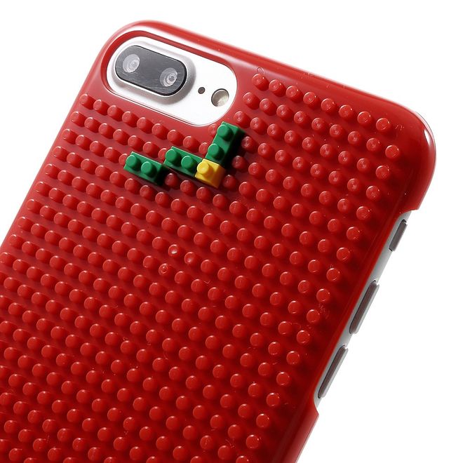 Do it yourself Hülle für iPhone 8 Plus / 7 Plus - Case aus Plastik - mit kleinen Bauklötzen - rot/Weihnachtsbaum