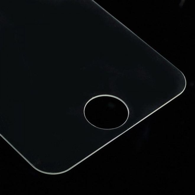 iPhone 4/4S tempered glass screen protector (0.3mm thick) by Pepkoo