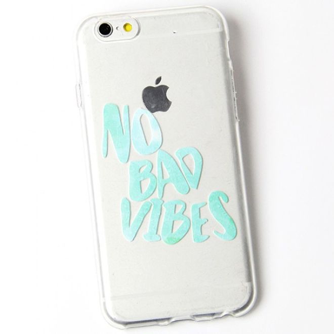 iPhone 6/6S Phone Case - TPU Soft Case - Slogan "No bad vibes"