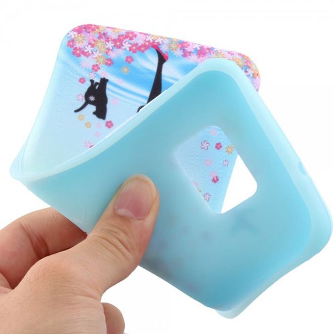 Samsung Galaxy S7 Elastische Silikon Case Hülle mit stoffartiger Oberfläche und Frau mit Schirm