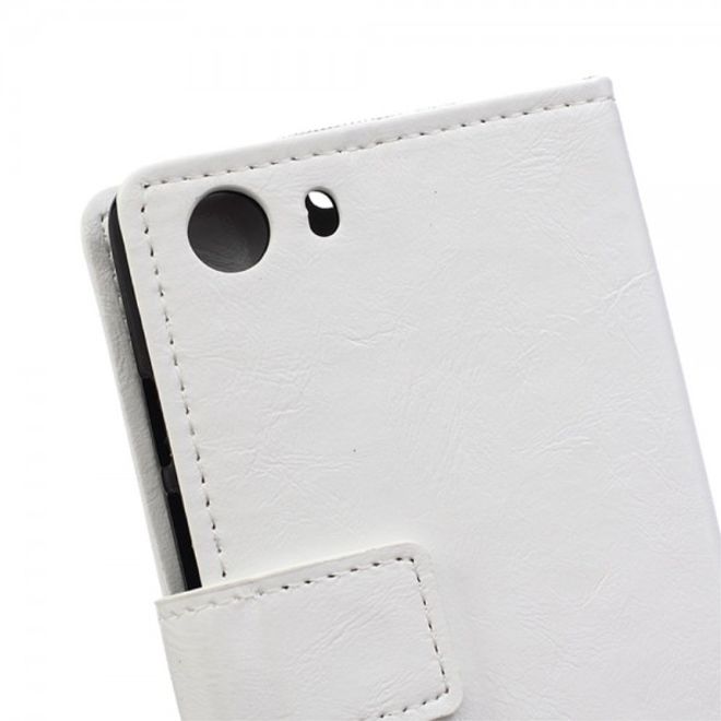 Wiko Bloom2 Schicke Crazy Horse Leder Case Hülle mit Standfunktion - weiss