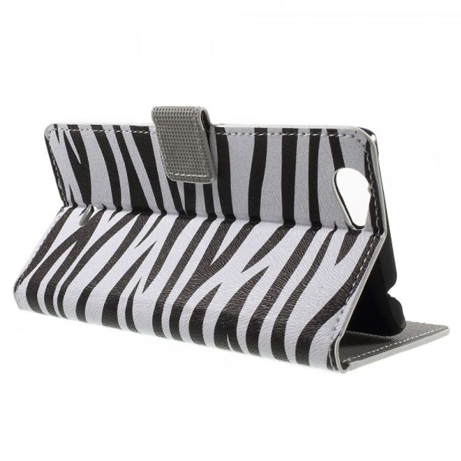 Wiko Pulp Fab 4G Leder Cover Handyhülle mit Zebrastreifen
