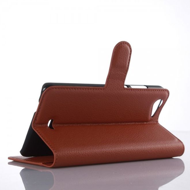 Wiko Pulp Fab 4G Schicke Leder Case Hülle mit Litchitextur und Standfunktion - braun