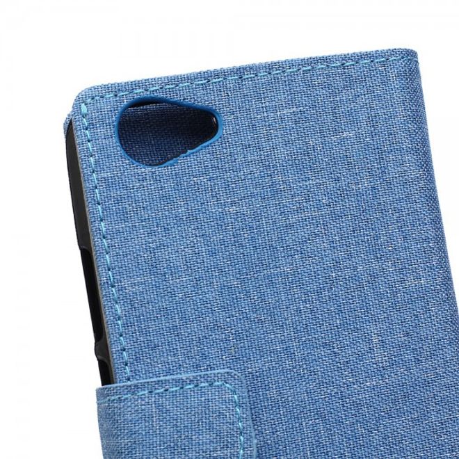 Wiko Rainbow Jam Leder Cover Case mit stoffartiger Textur - hellblau